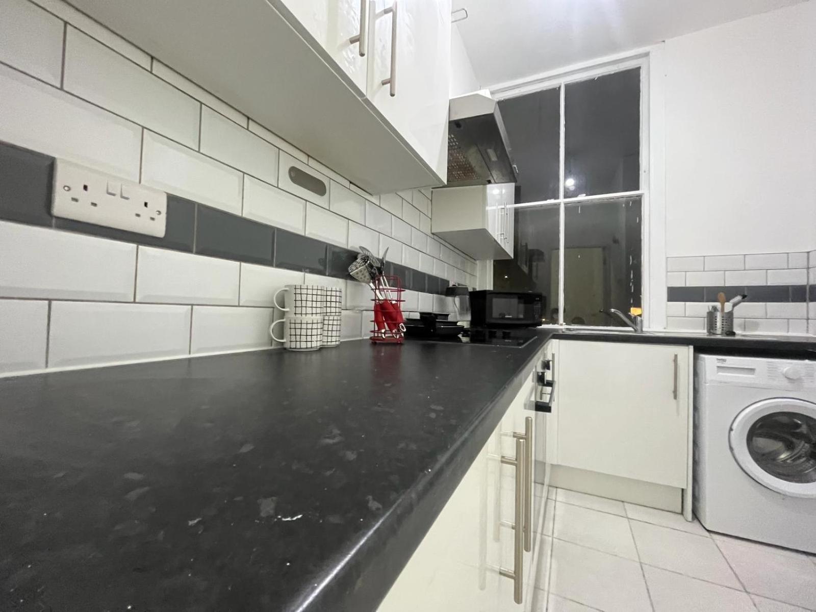 Smart Goswell Road Ec1v - First Floor Londra